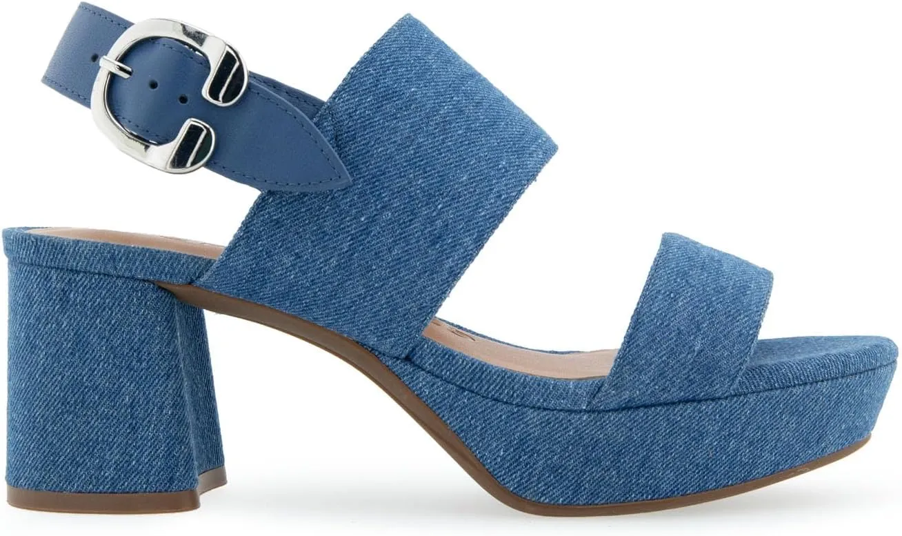 Aerosoles Women's Camera Platform Heeled Sandal