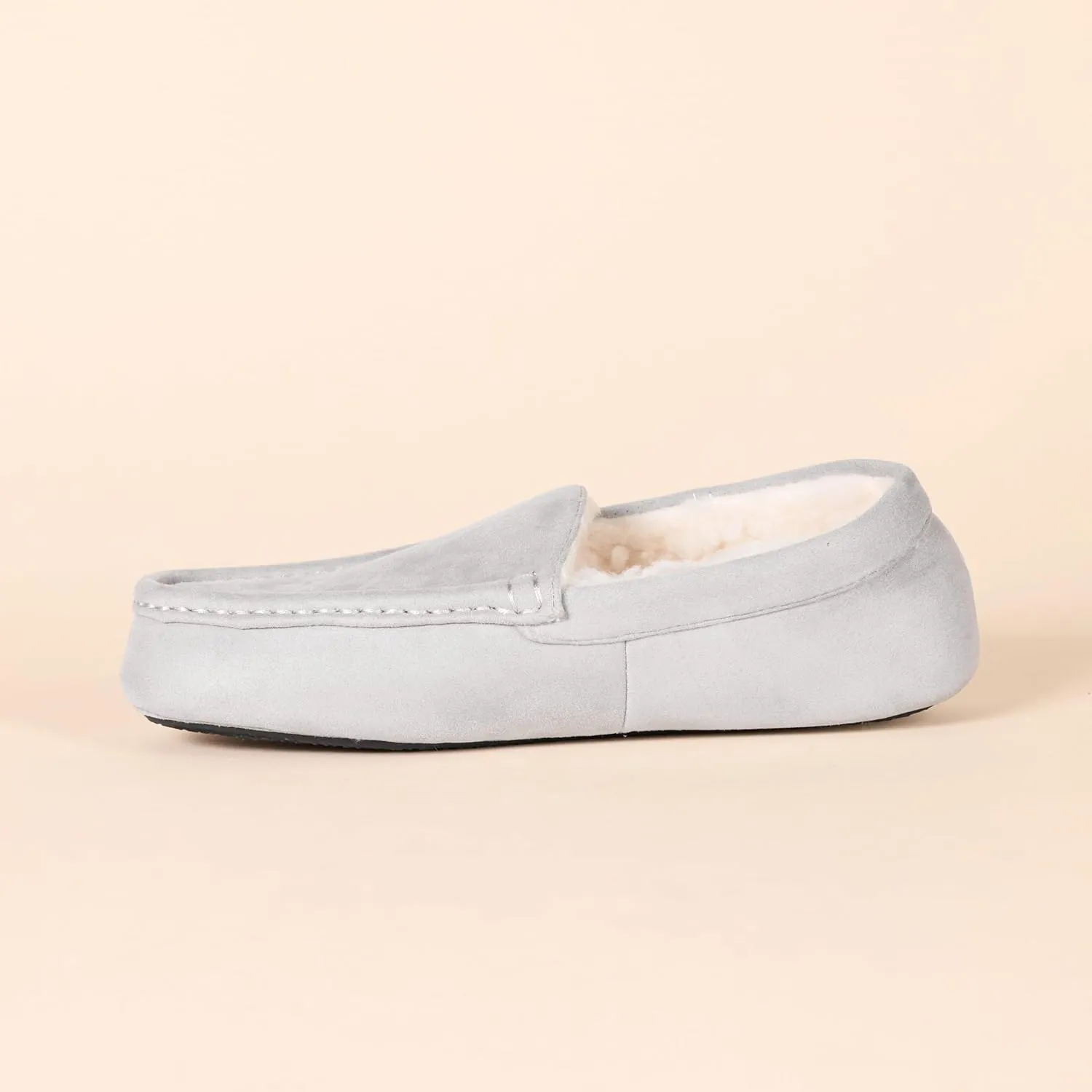 Amazon Essentials Men's Moccasin Slipper