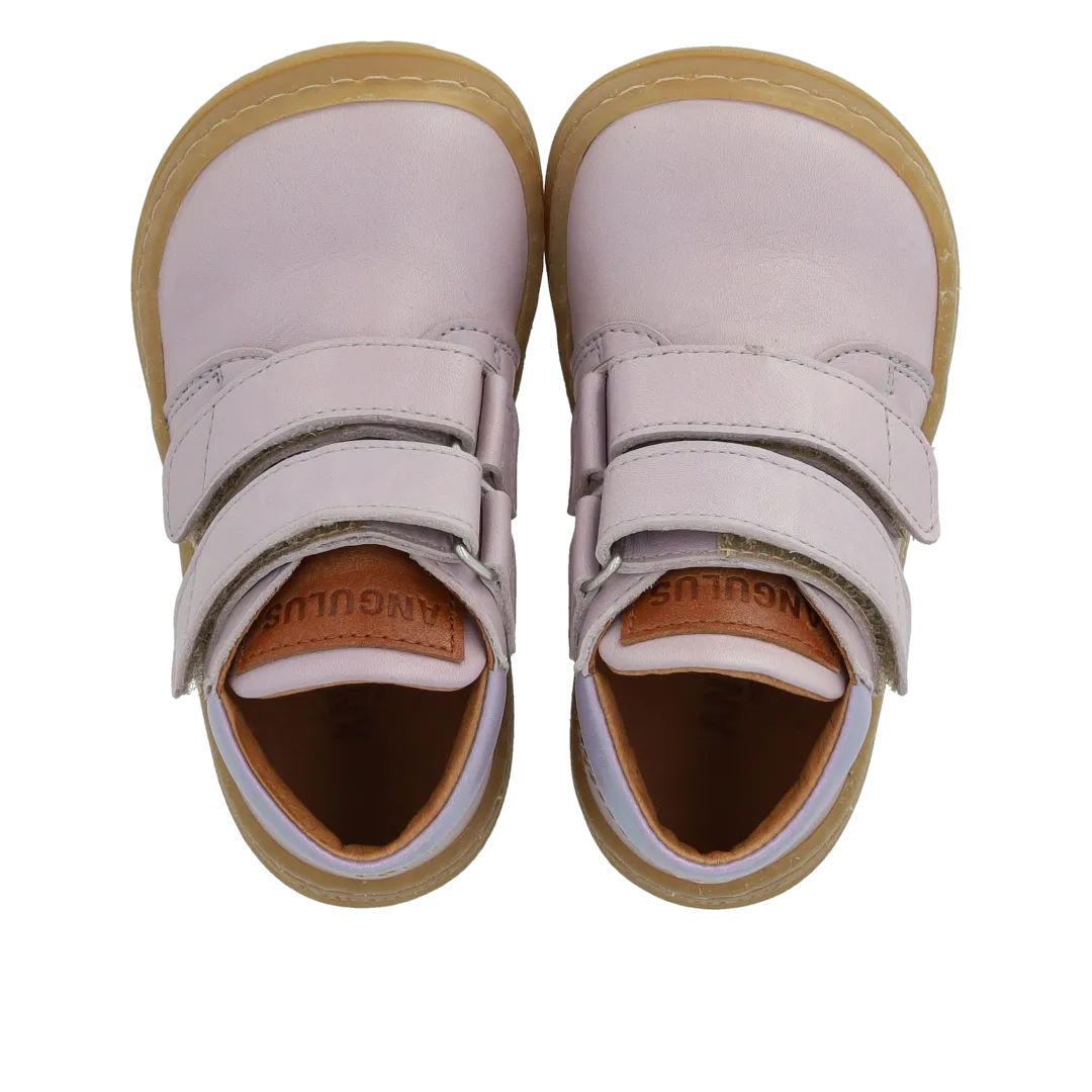 Beginner mid-cut sneaker