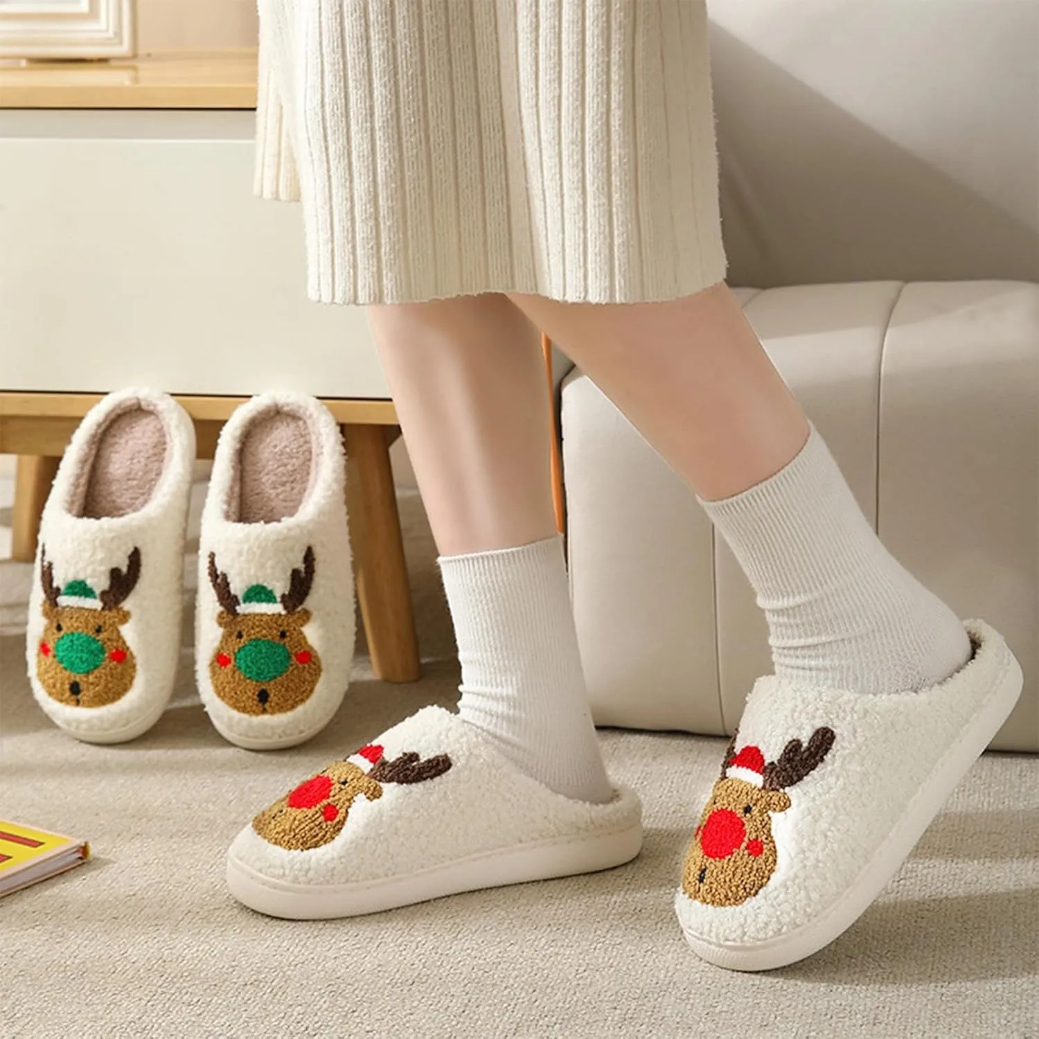 bolukets House Slippers for Women and Men, Retro Soft Warm Fuzzy Cherry Slippers, Casual Couple Fluffy Winter Strawberry Slippers for Indoor Bedroom