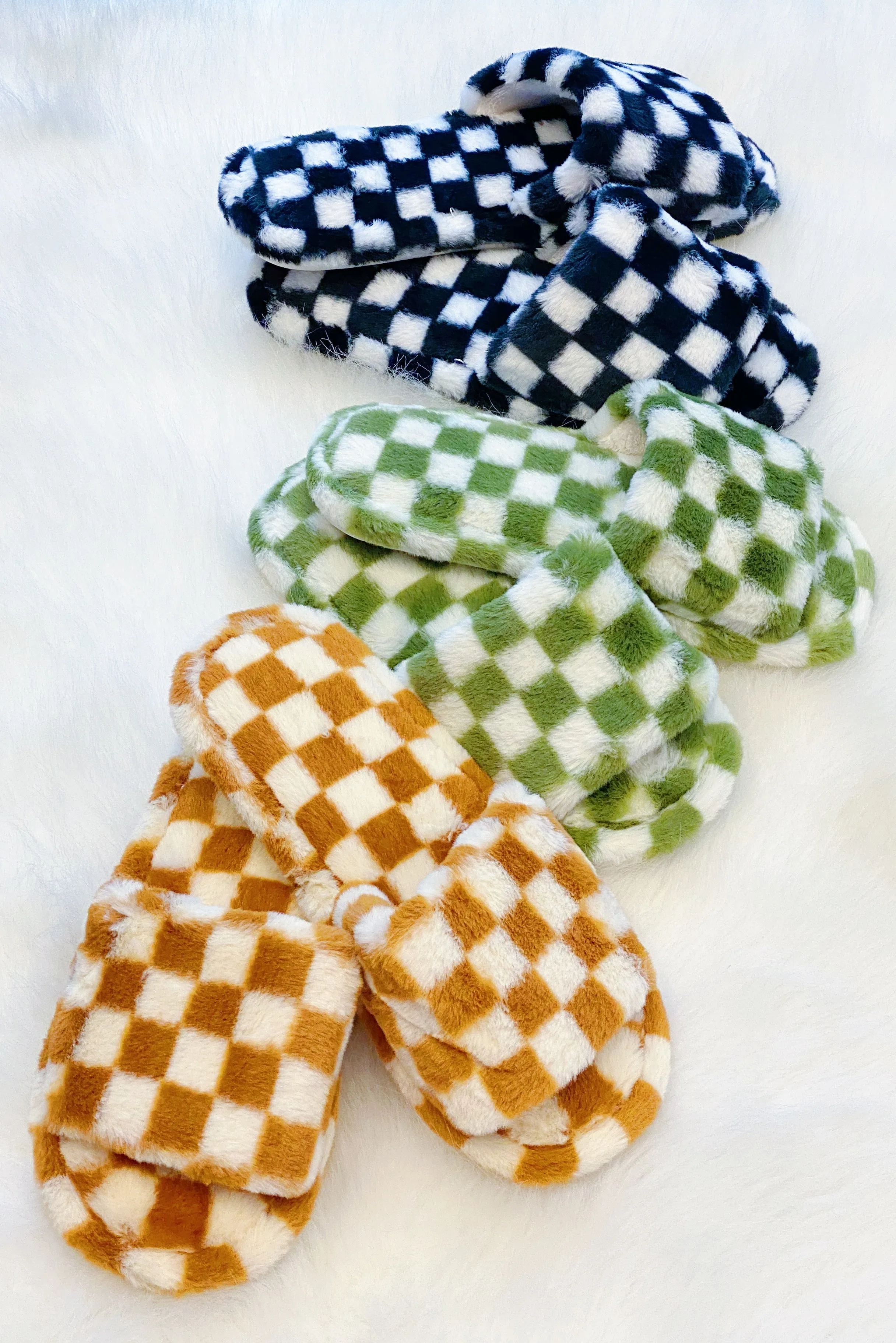 Checker Cozy Economical Slippers Sturdy Luxe Lounge