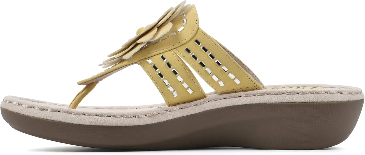 CLIFFS BY WHITE MOUNTAIN Women's Cupcake II Wedge Sandal