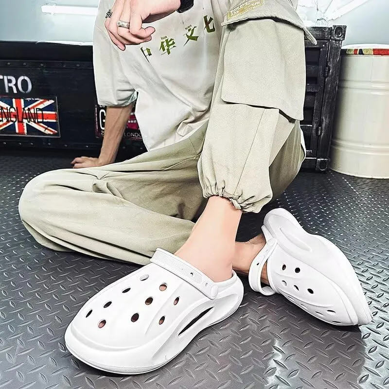 Clogs Garden Shoes for Men Women Lightweight Breathable Casual Slip-On Footwear with Adjustable Strap Outdoor Sandals Beach Shoes Non-Slip Comfort Slippers