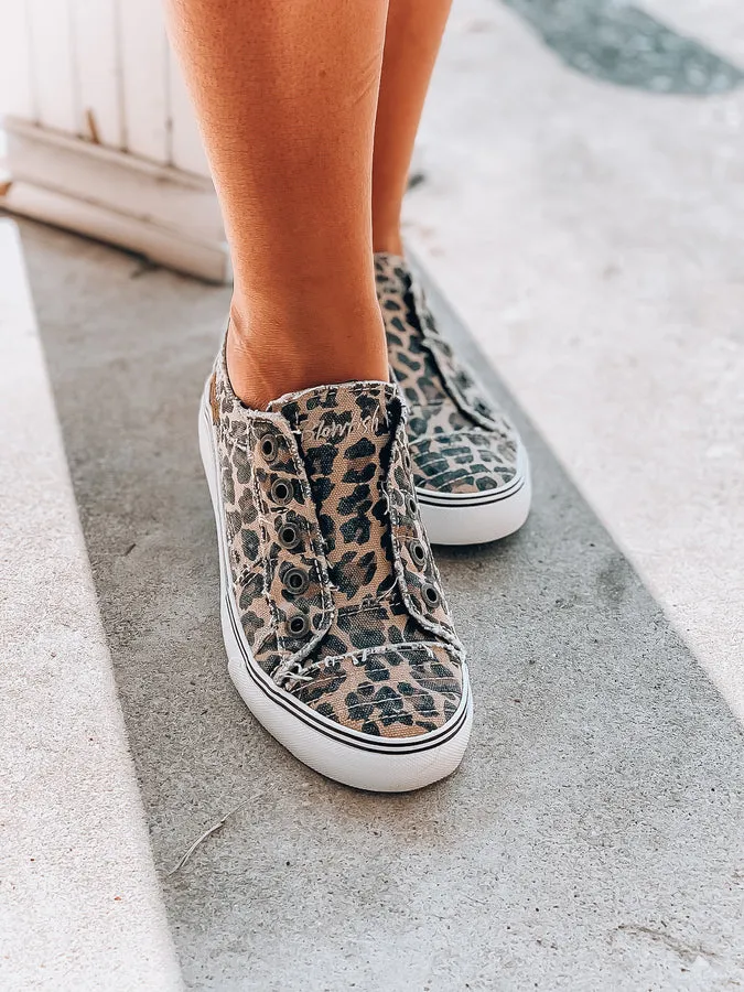 Comfort Toe Blowfish Play On High-tech-enabled Jumbo Kitty Rounded High-value Natural Sneakers Slip Malibu