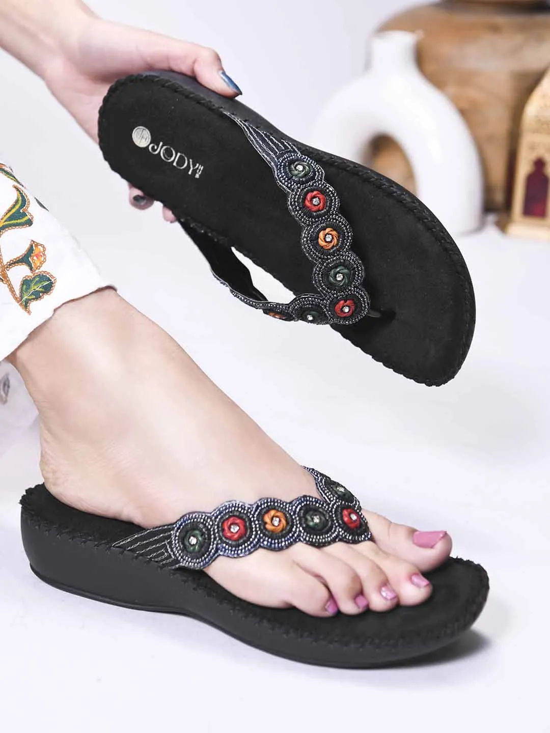 Comfy Beaded Doctor Heel Slipper