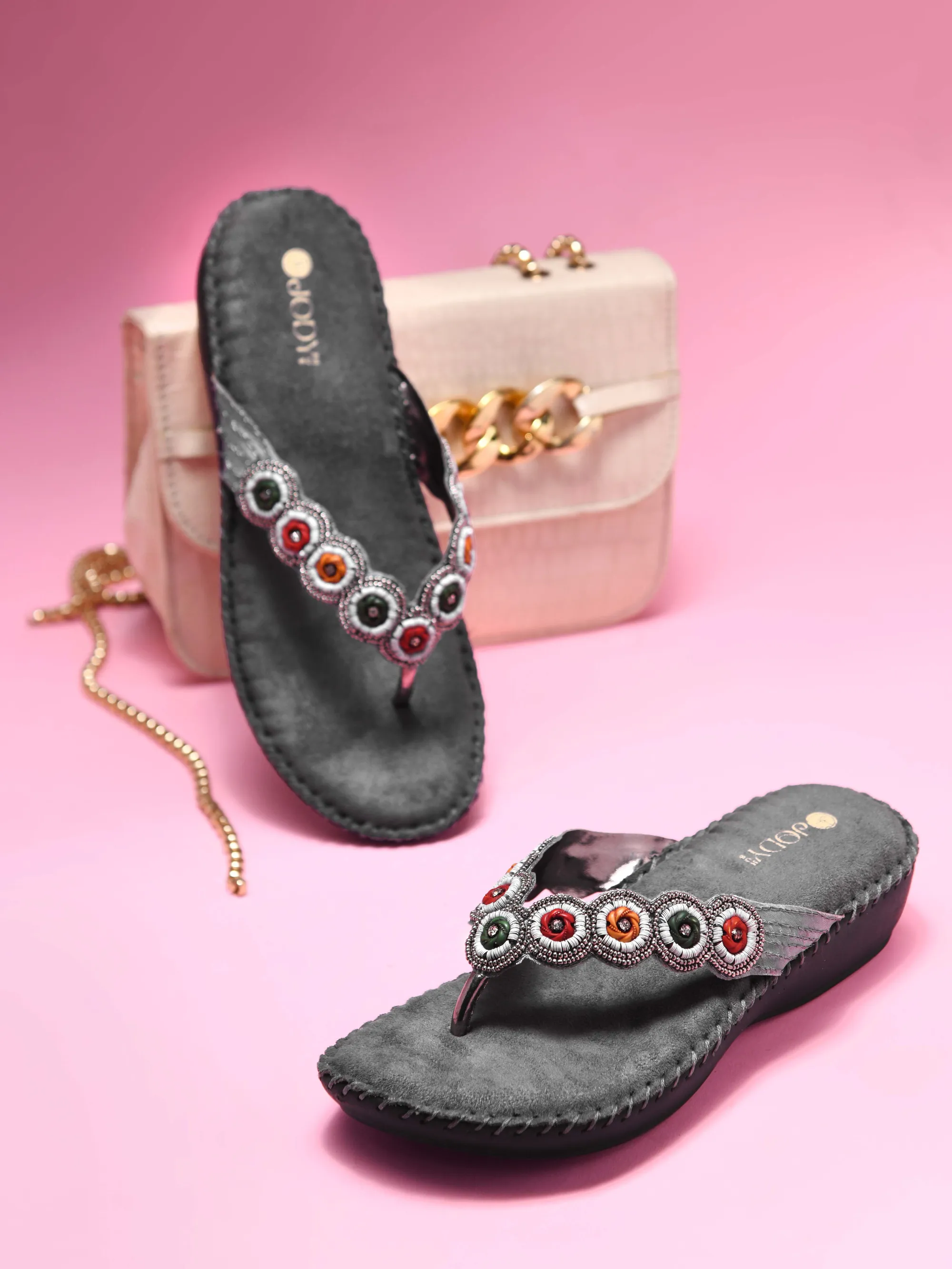 Comfy Beaded Doctor Heel Slipper