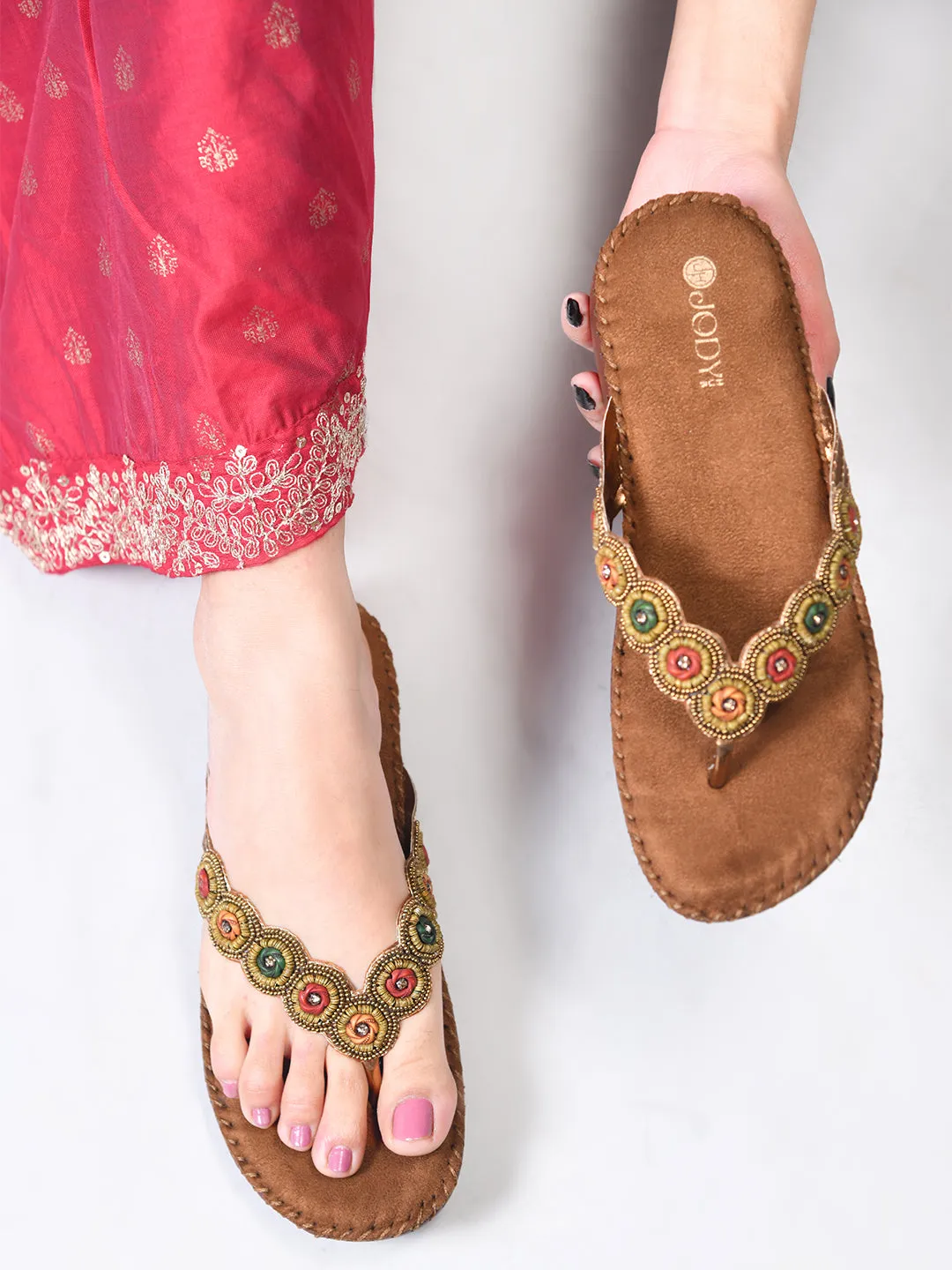 Comfy Beaded Doctor Heel Slipper