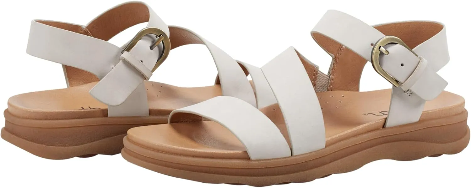Earth Women's Lainey Flat Sandal