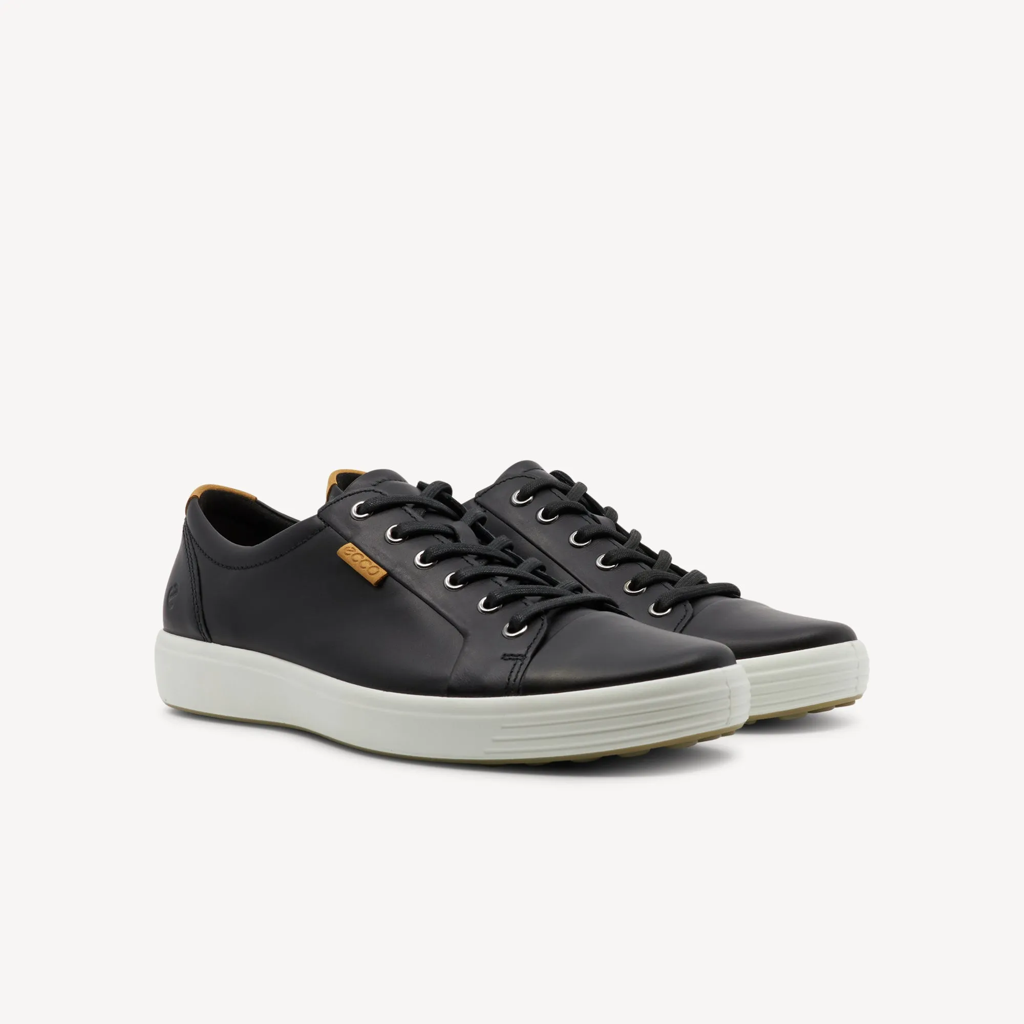Ecco Soft 7 Black / White Mens