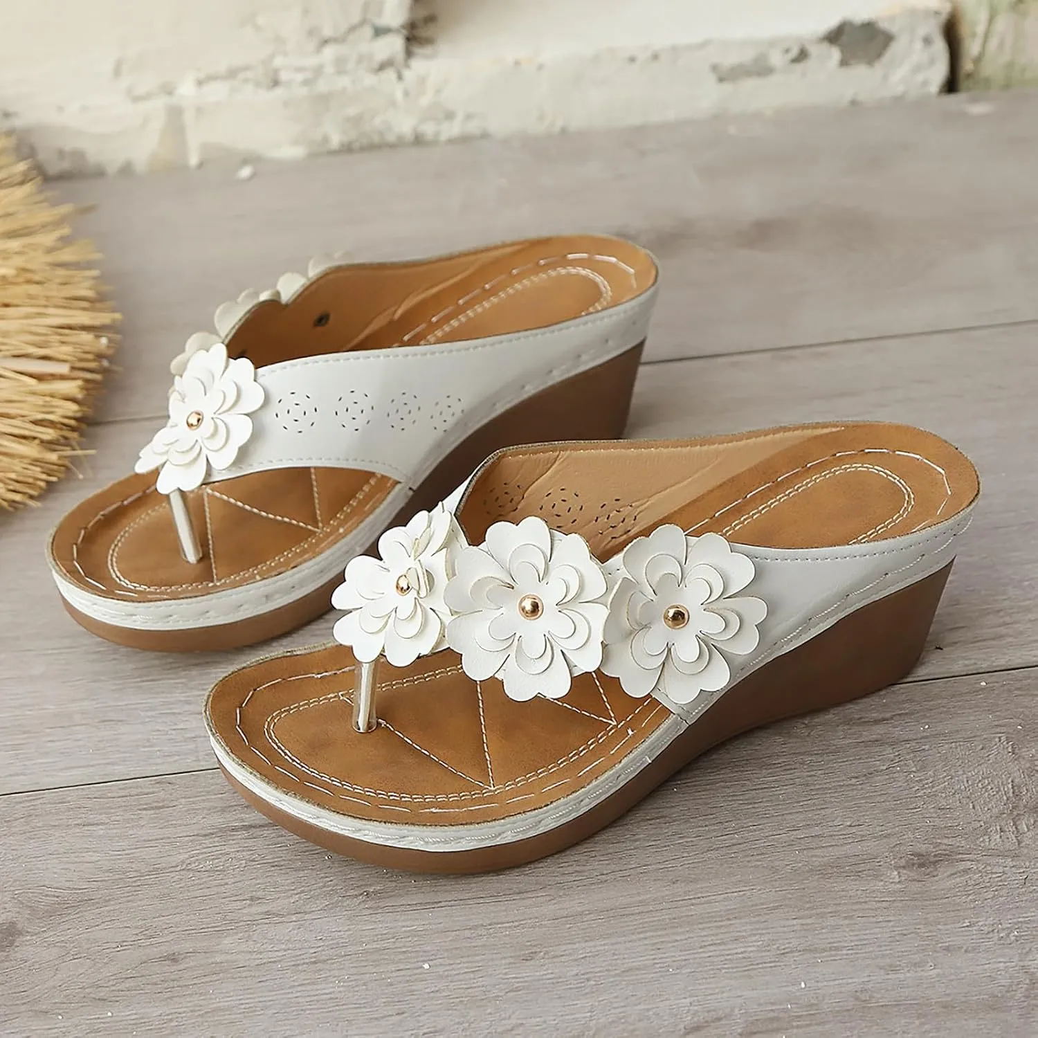 Fashion Ladies Summer Sandal,2025 Three Flowers Thick Bottom Slope Heel Clip Toe Beach Sandals,Women Comfortable soft-soled Sandal