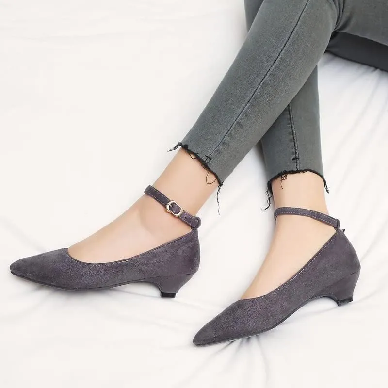 HuangTaiJi Qing Women's Classic Kitten Low Heeled Pumps Slip-on Work Shoes, Soft Faux Suede Buckle Decro Mid Heels for Office