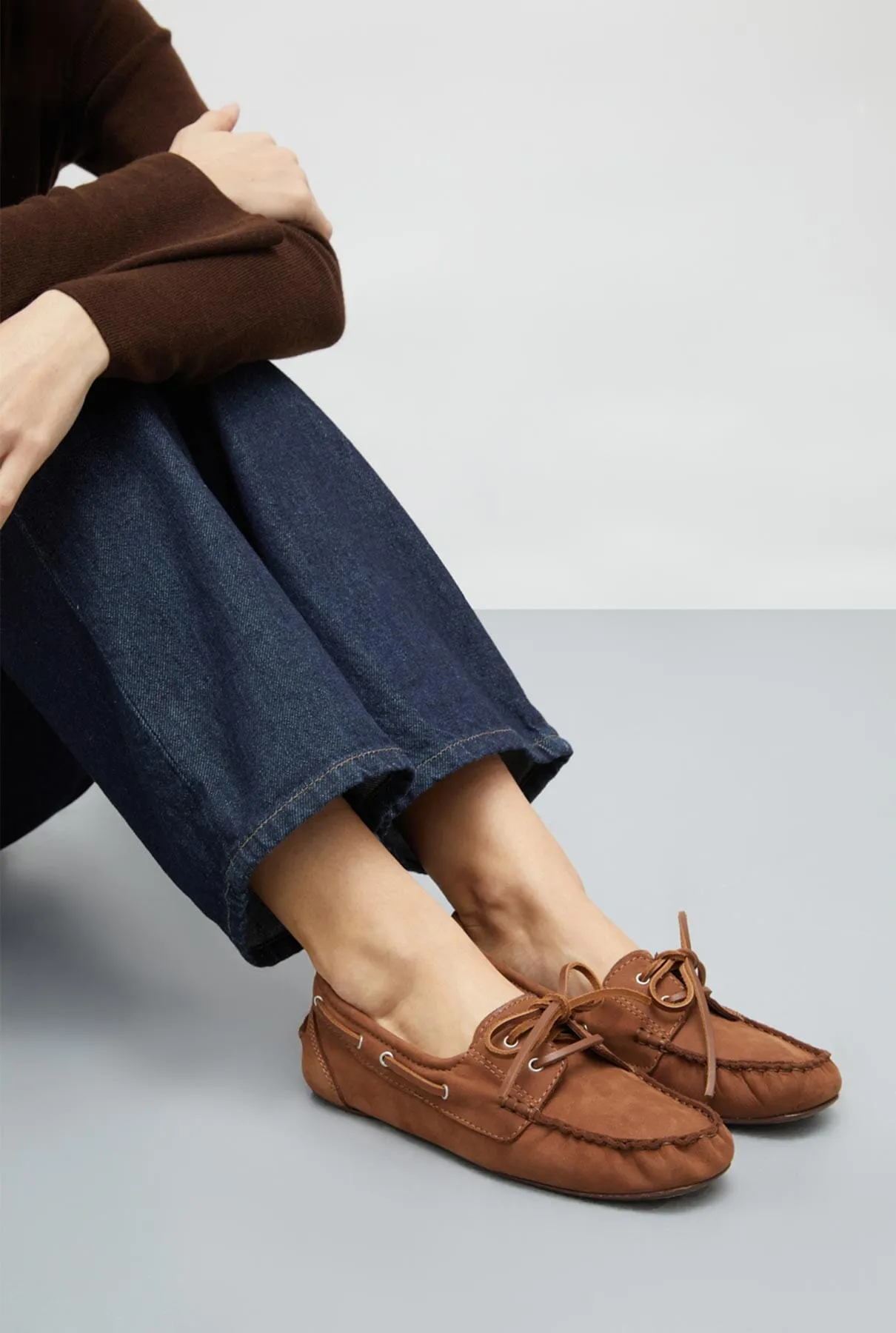 Ivy Boat Shoes in Caramel Nobuk