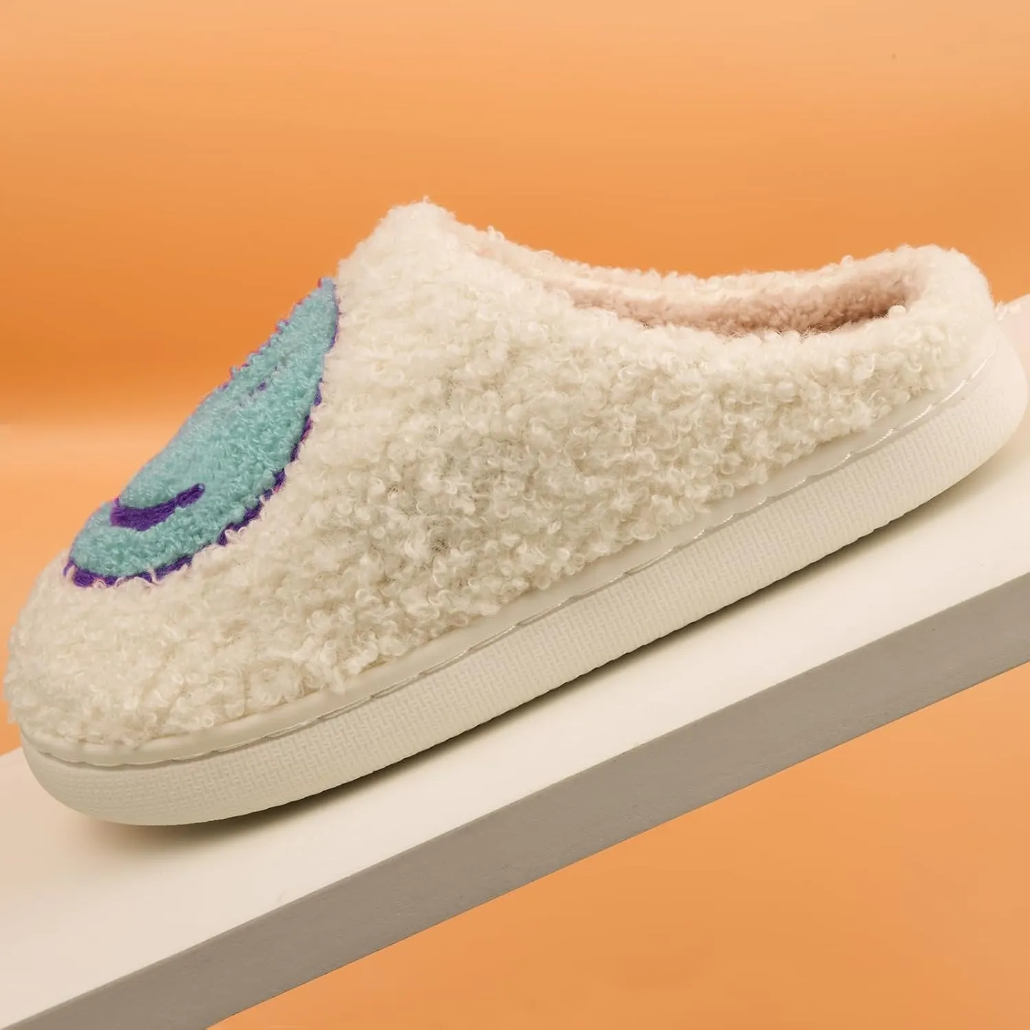 Kids Slippers Boys Girls Plush Non-Slip House Slippers Cute Soft Slip-On Shoes For Little Big Kids