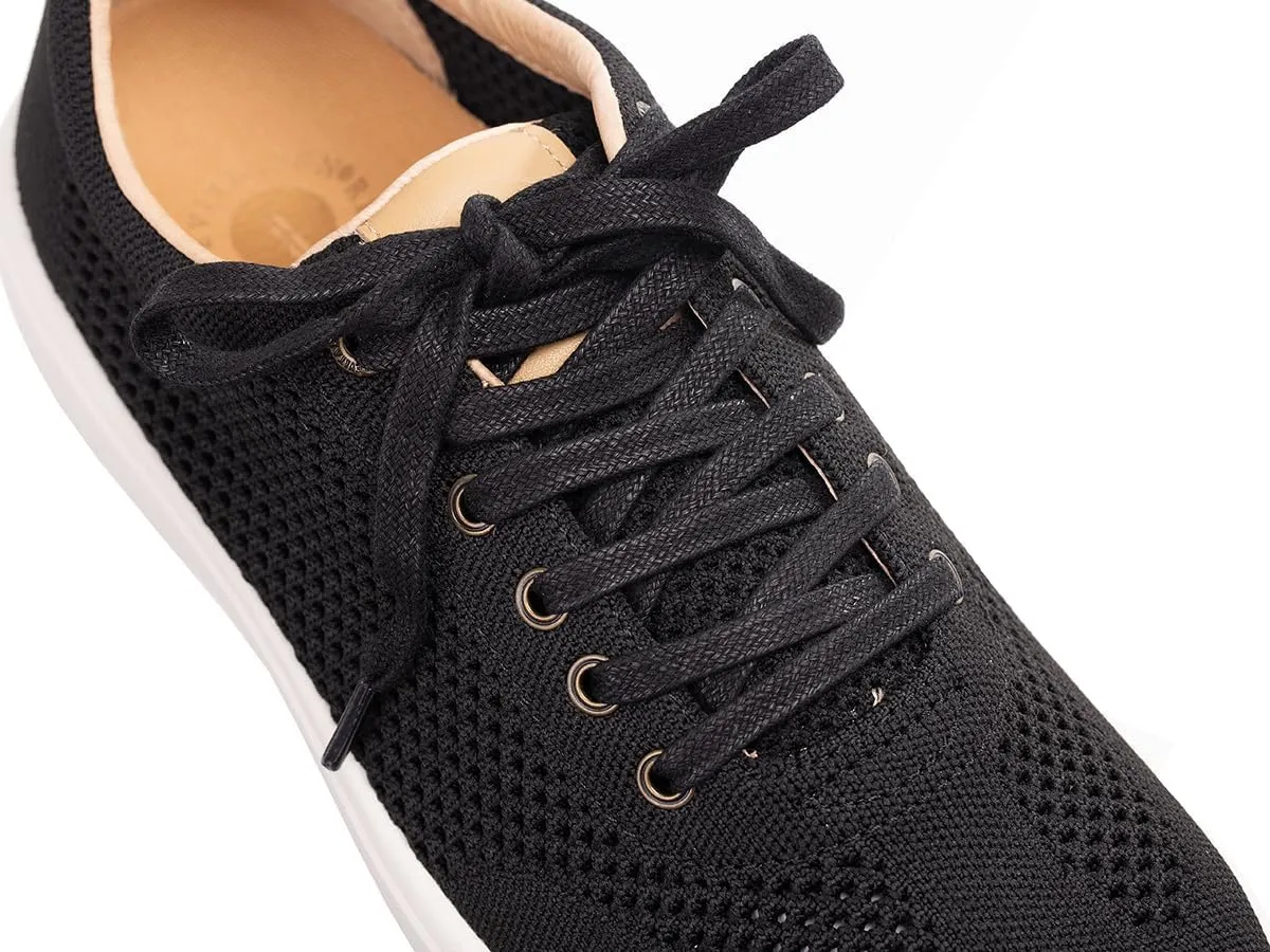 Maxwell Men's Sneaker by Revitalign