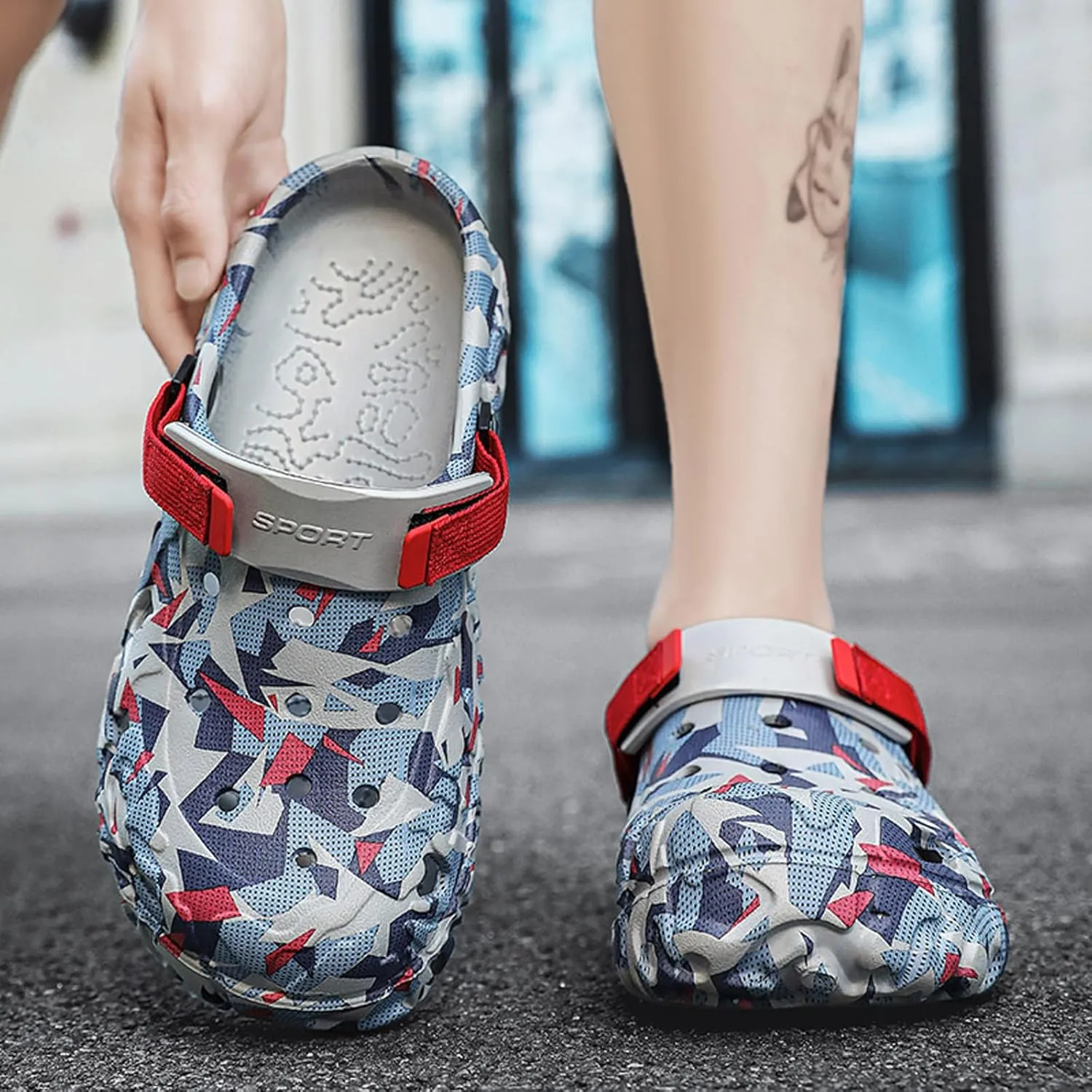 Men Slip On Garden Clogs Shoes: Summer Beach Sandals - Non Slip Outdoor Classic Slippers