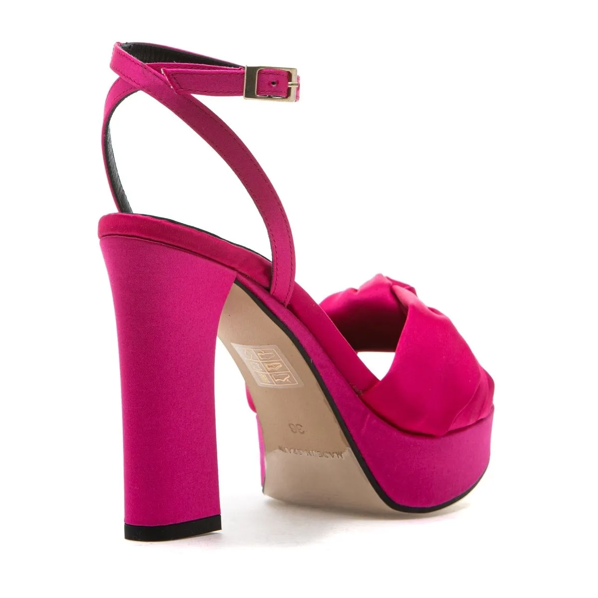 Miles Sandal