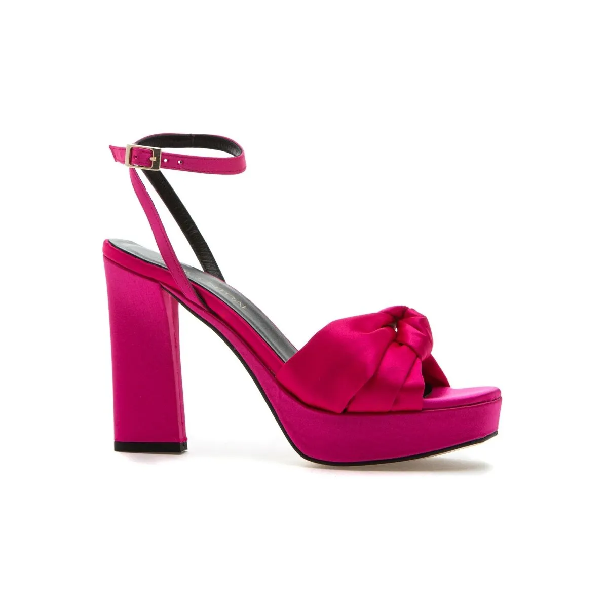 Miles Sandal