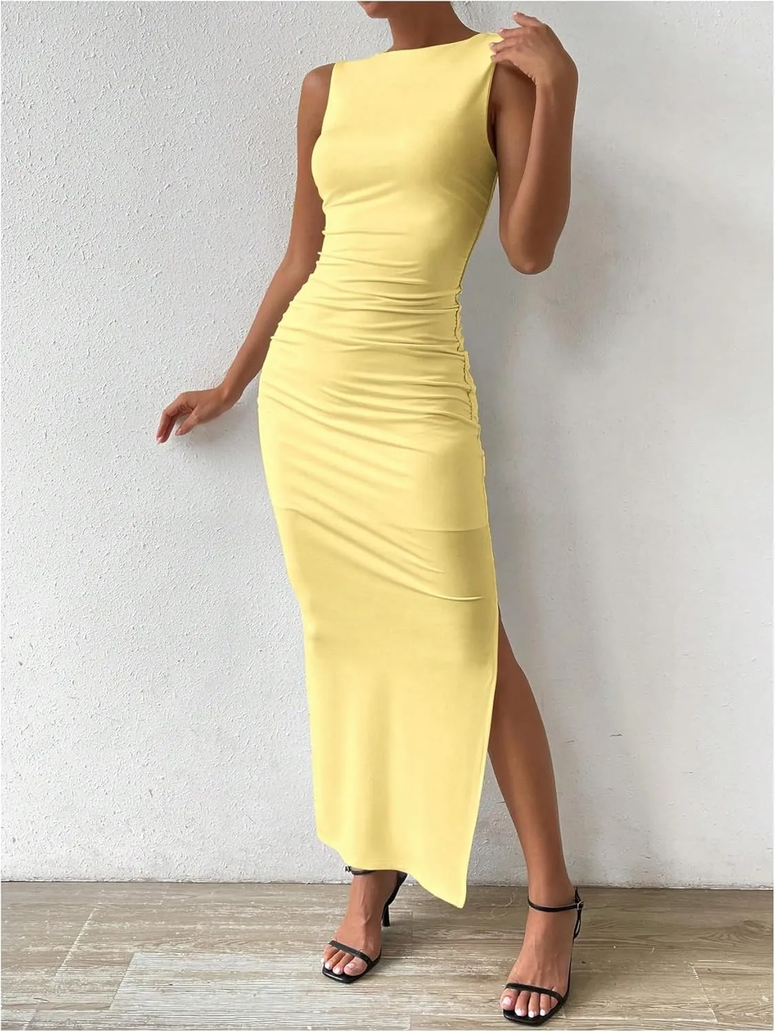 Milumia Women's Sleeveless Boat Neck Ruched Bodycon Maxi Dress Cocktail Long Dresses Elegant
