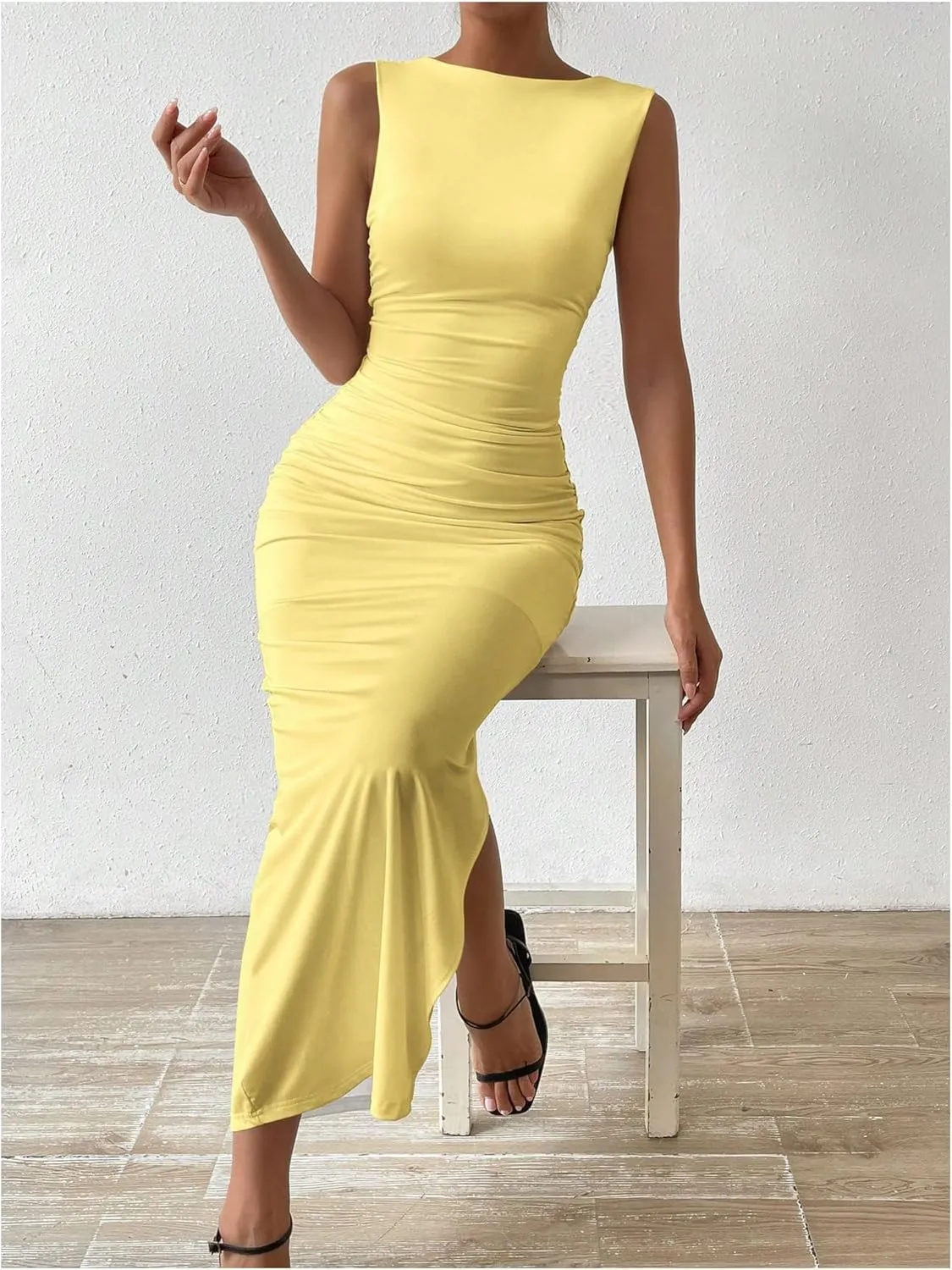 Milumia Women's Sleeveless Boat Neck Ruched Bodycon Maxi Dress Cocktail Long Dresses Elegant