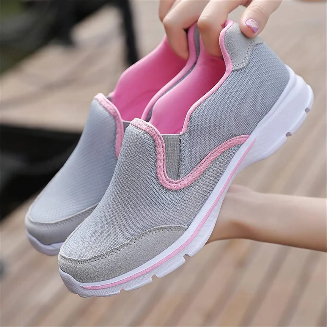 MizHome Women's Non Slip Athletic Walking Shoes Breathable Mesh Slip-on Sneakers
