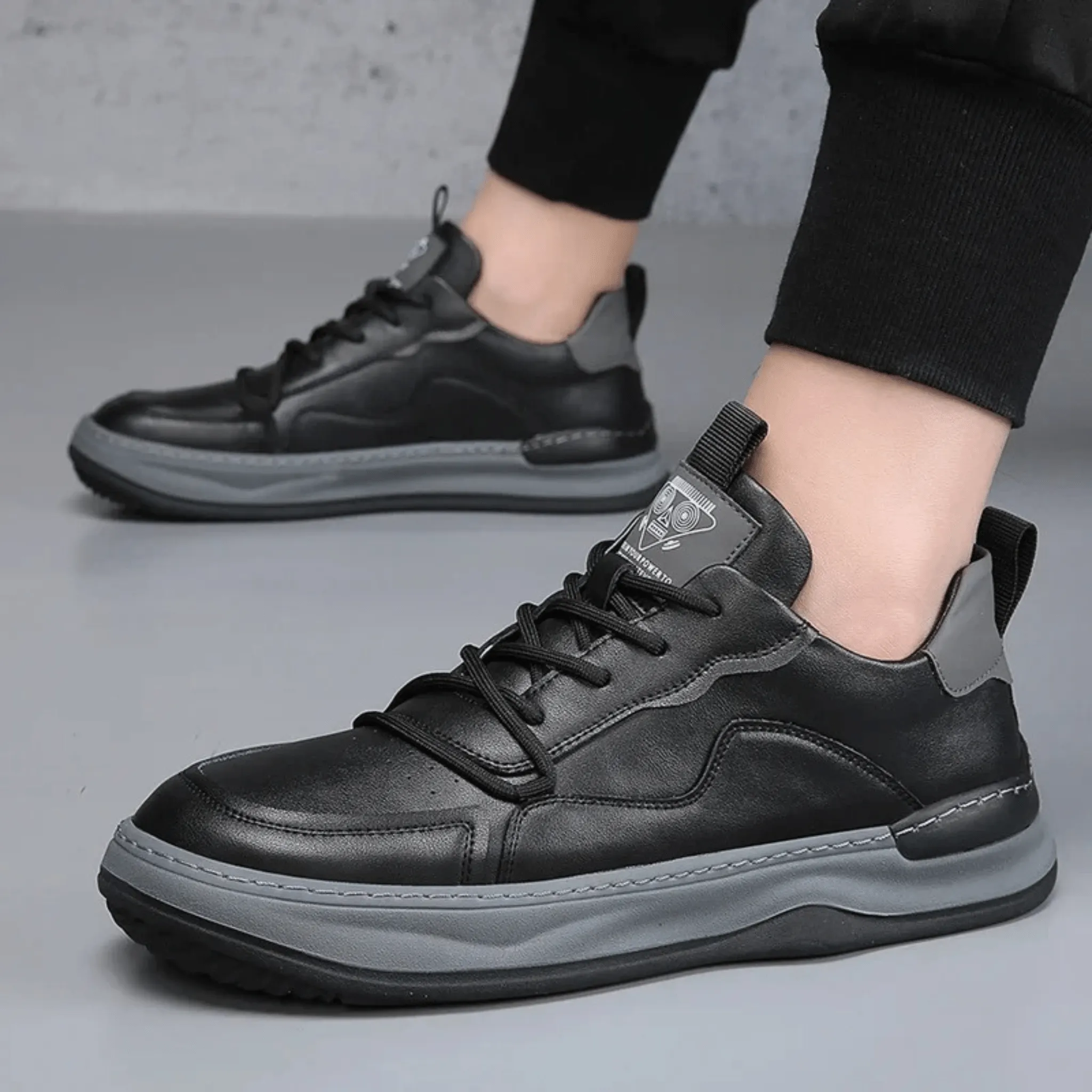 Montevaro Leather Sneaker
