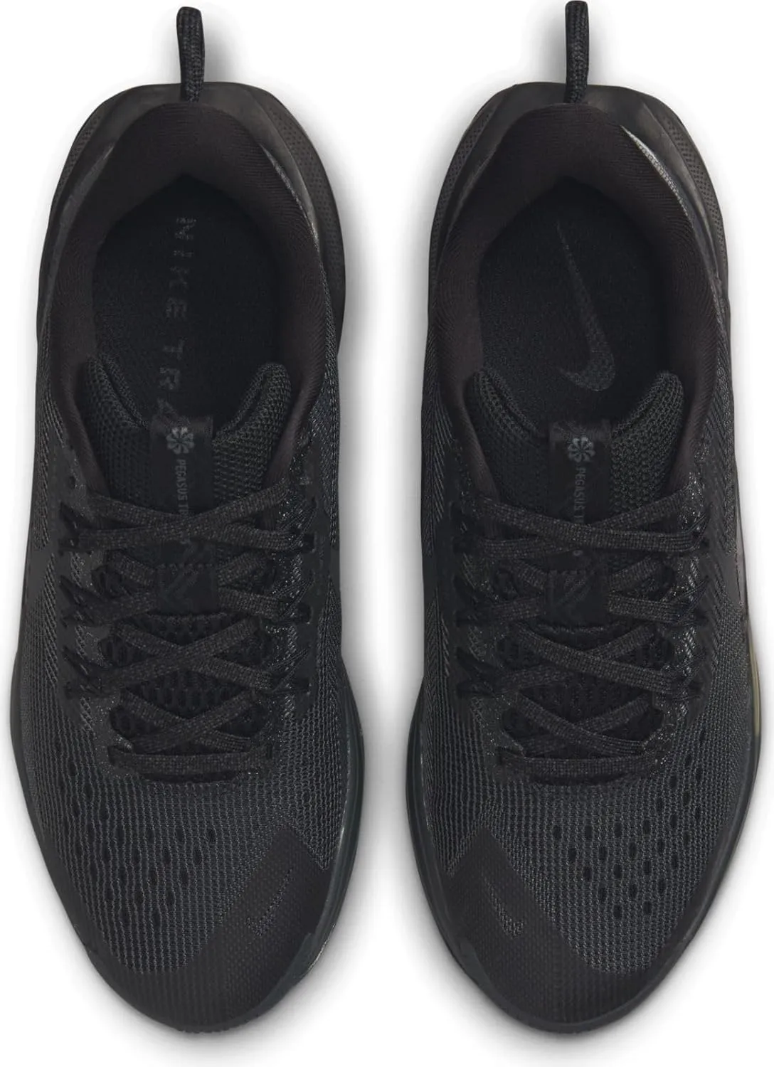 Nike Unisex-Child Pegasus Trail 5 (Little Big Kid) Sneaker
