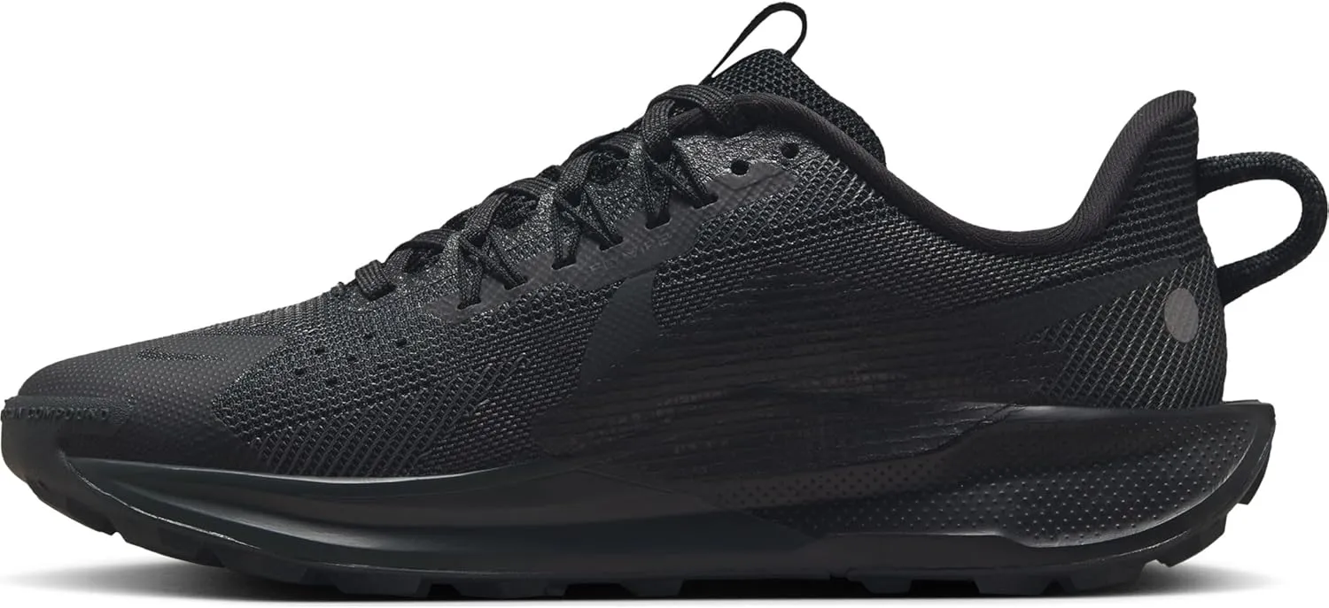 Nike Unisex-Child Pegasus Trail 5 (Little Big Kid) Sneaker