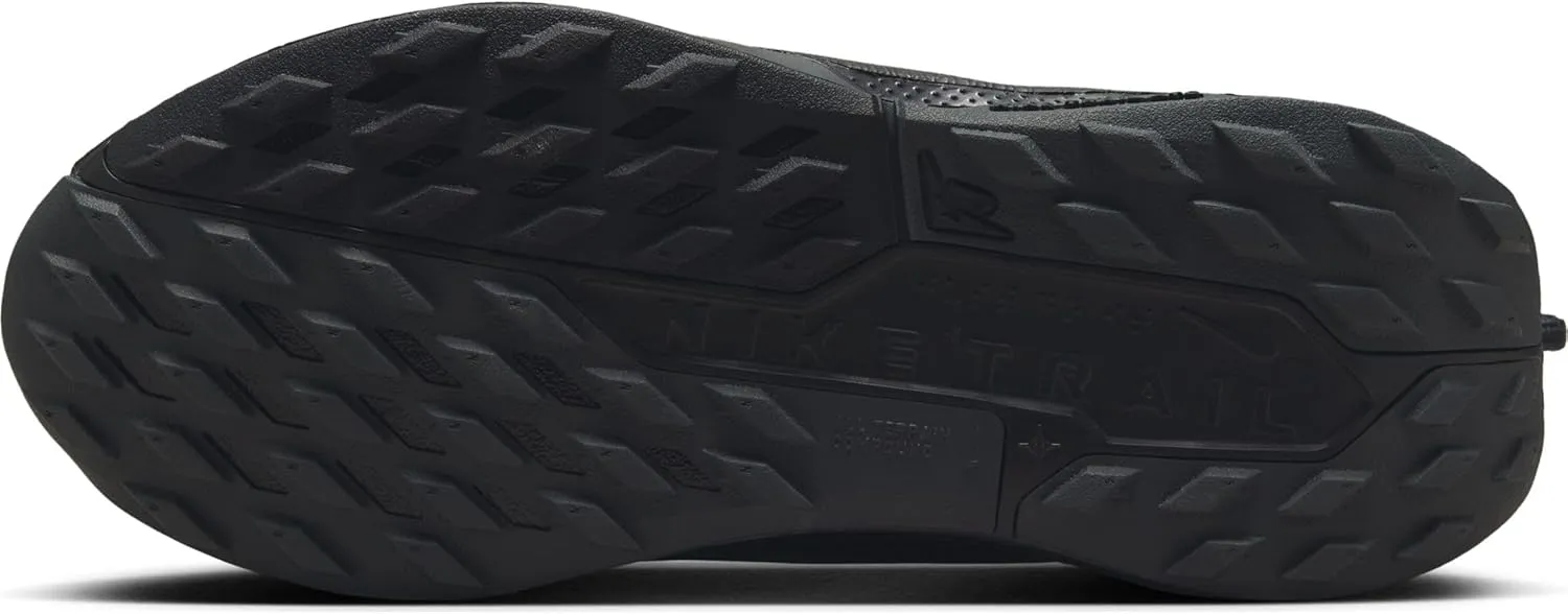 Nike Unisex-Child Pegasus Trail 5 (Little Big Kid) Sneaker