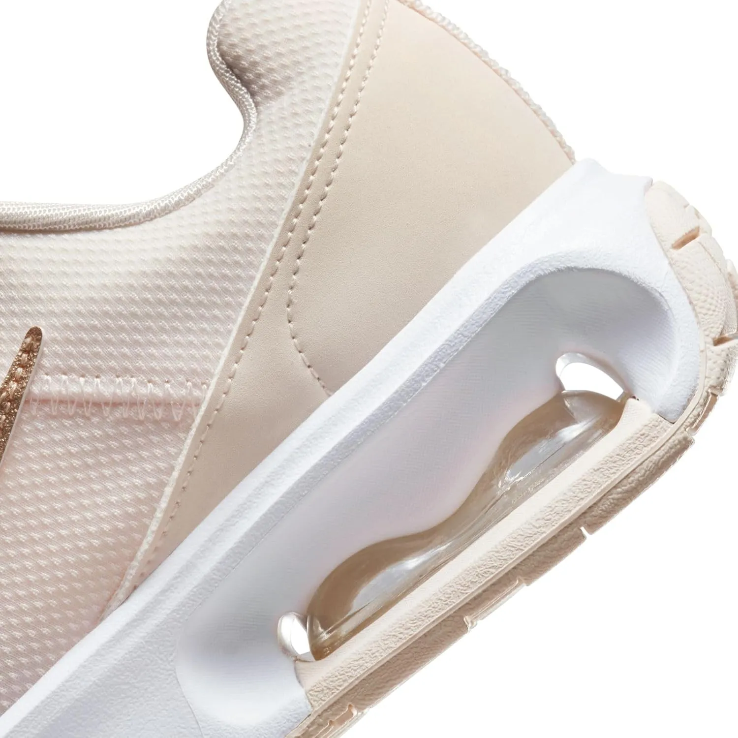 Nike Women's Air Max Intrlk Lite Sneaker