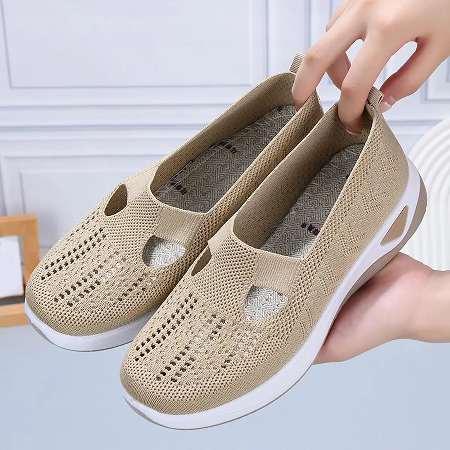 Orthopedic Shoes for Women Mesh Walking Shoes Breathable Non-Slip Slip On Loafers Lightweight Memory Foam Flat Sneakers