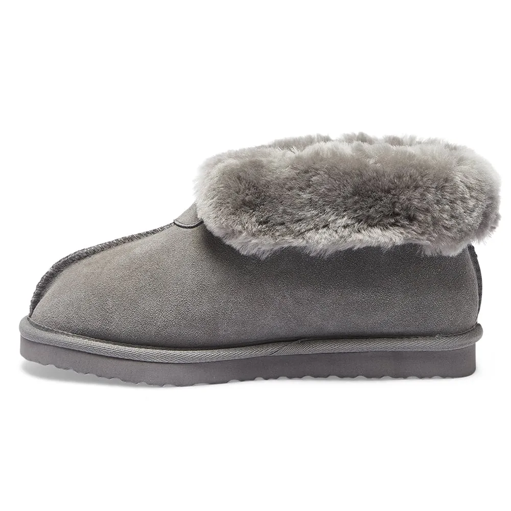 Pixie Slipper in Grey Suede