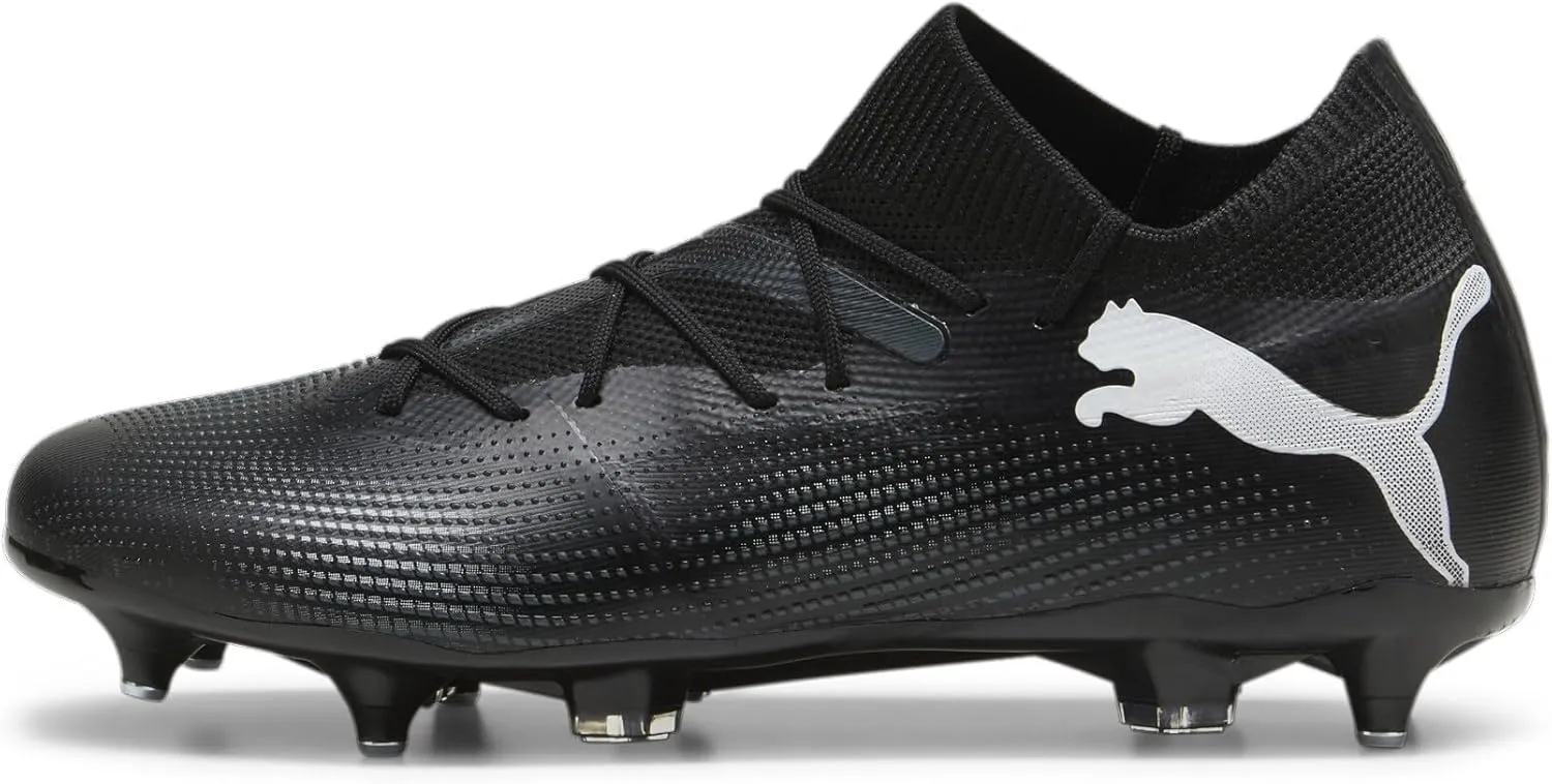 PUMA Men's Football Soccer Shoe