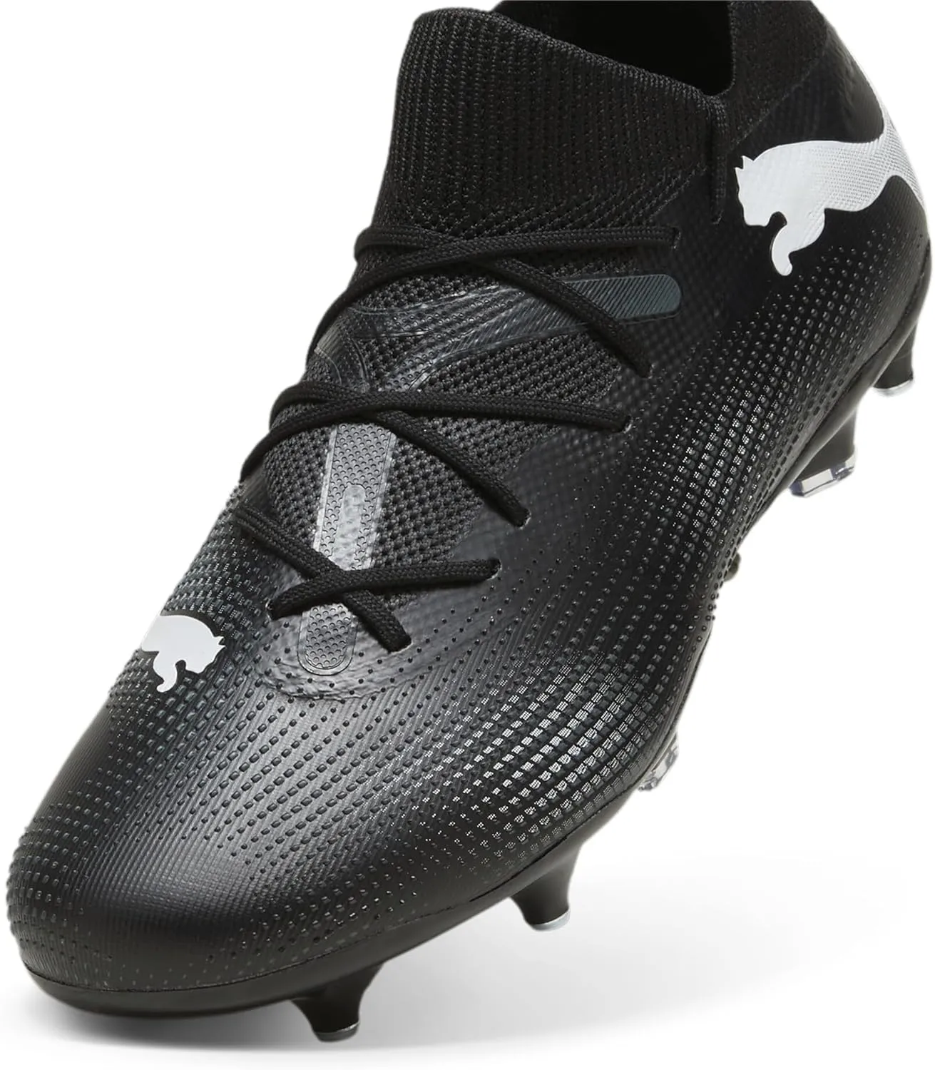 PUMA Men's Football Soccer Shoe