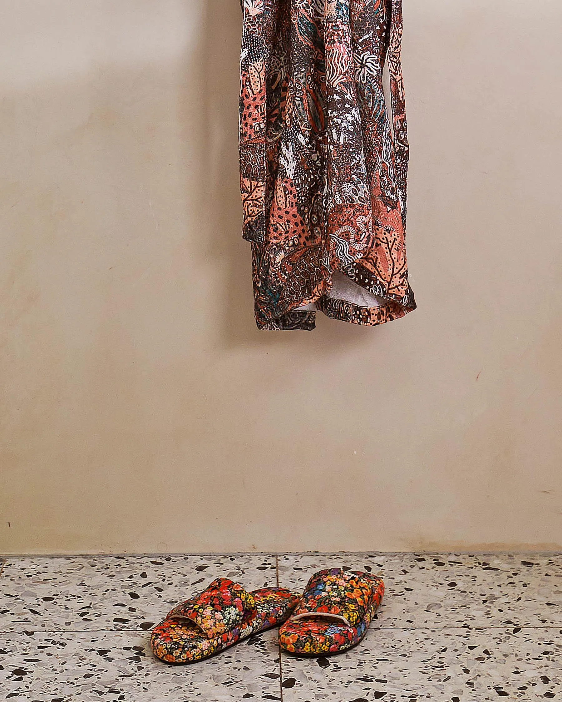 Quilted Slippers - Forever Floral Black