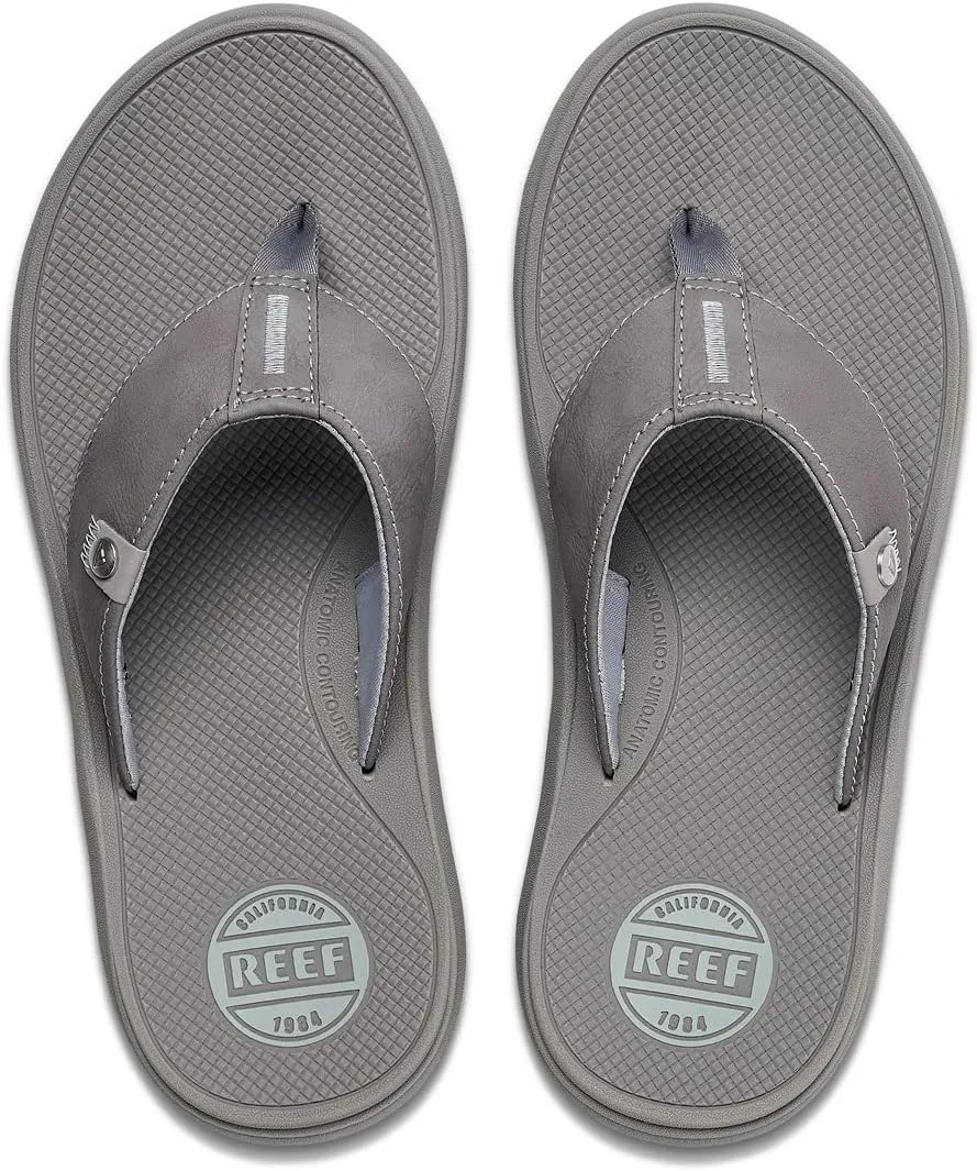 REEF Phantom Nias Men's Beach Flip Flop, Lightweight & Soft and Supportive Molded Footbed