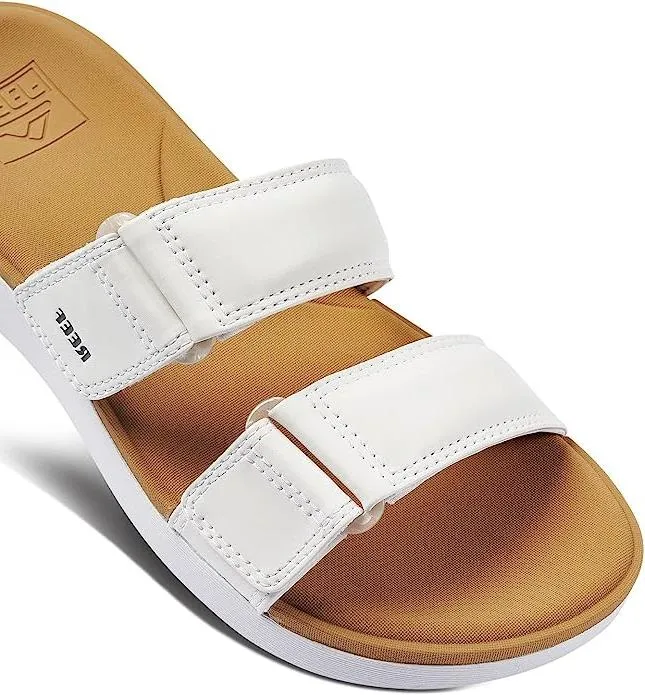 Reef Women's Cushion Cloud ROA Sport Sandal – White/Tan, Cushioned, Waterproof  & Adjustable Strap Outdoor Sandals
