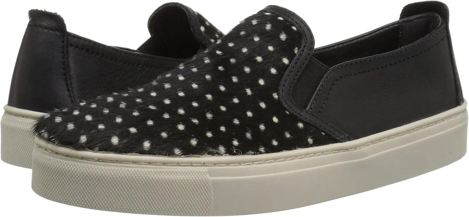 The FLEXX Women's Sneak About Sneaker