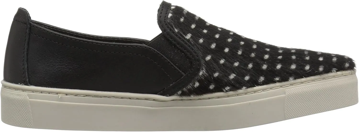 The FLEXX Women's Sneak About Sneaker