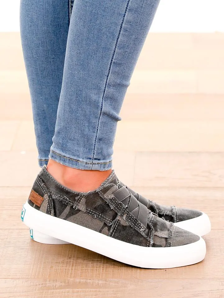 Toe Easy returns Rounded Sneaker Top-tier options On Canvas Blowfish Malibu Grey Marley Camoflauge Slip