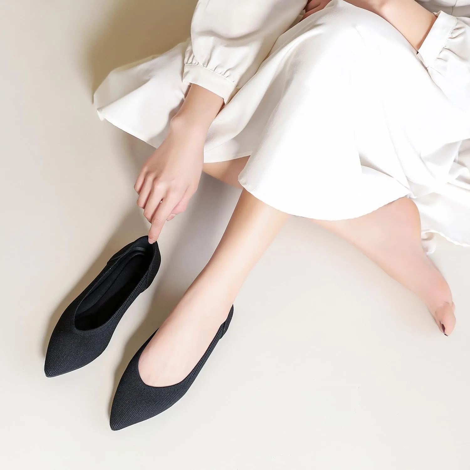 Touchmosees Women's Pointed-Toe Ballet Flats Classic Slip-On Breathable Dress Flats