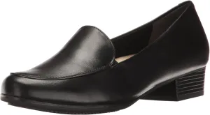Trotters Women's Monarch Slip-On Loafer