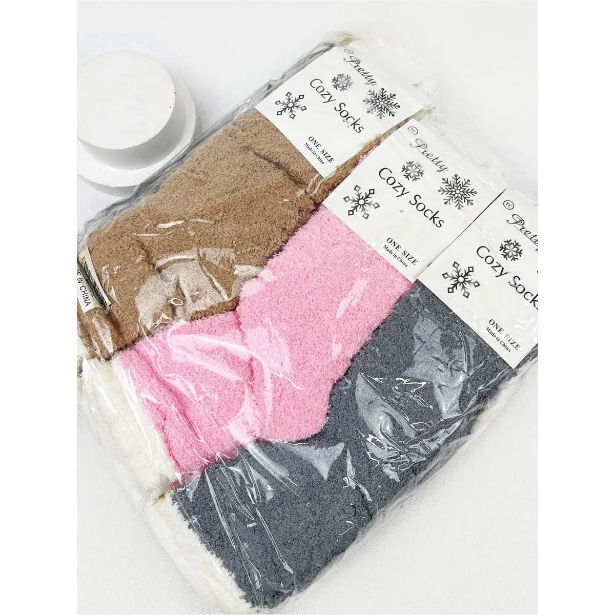 Two Tone Solid Cable Pattern Cozy Warm Socks