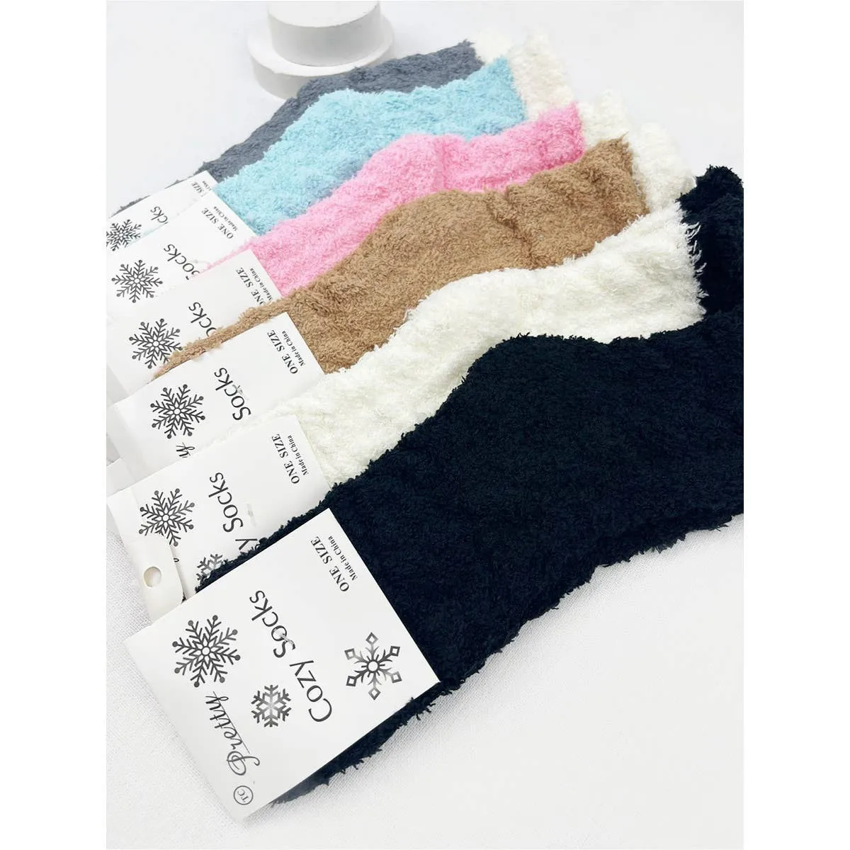 Two Tone Solid Cable Pattern Cozy Warm Socks