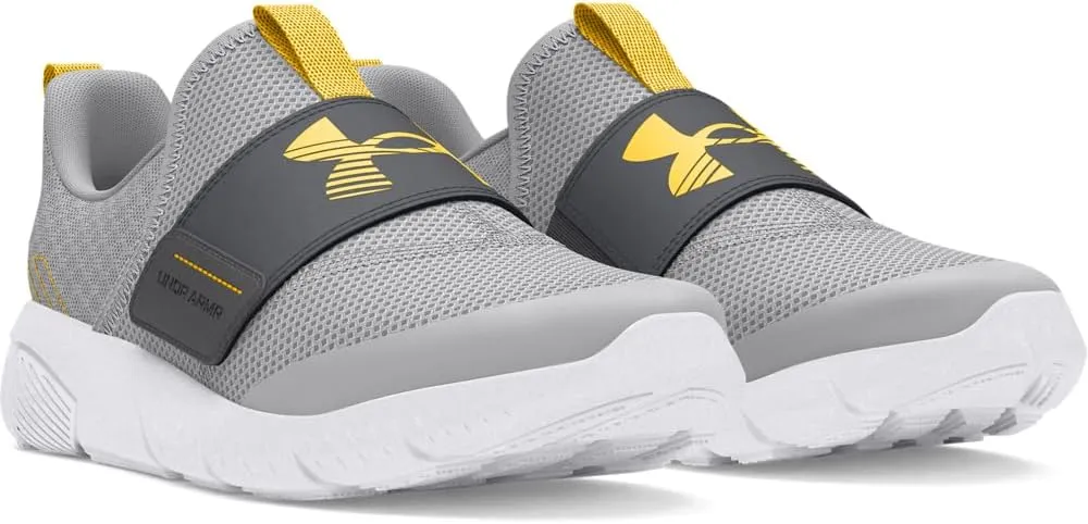Under Armour Kids' Grade School Flash Sneaker