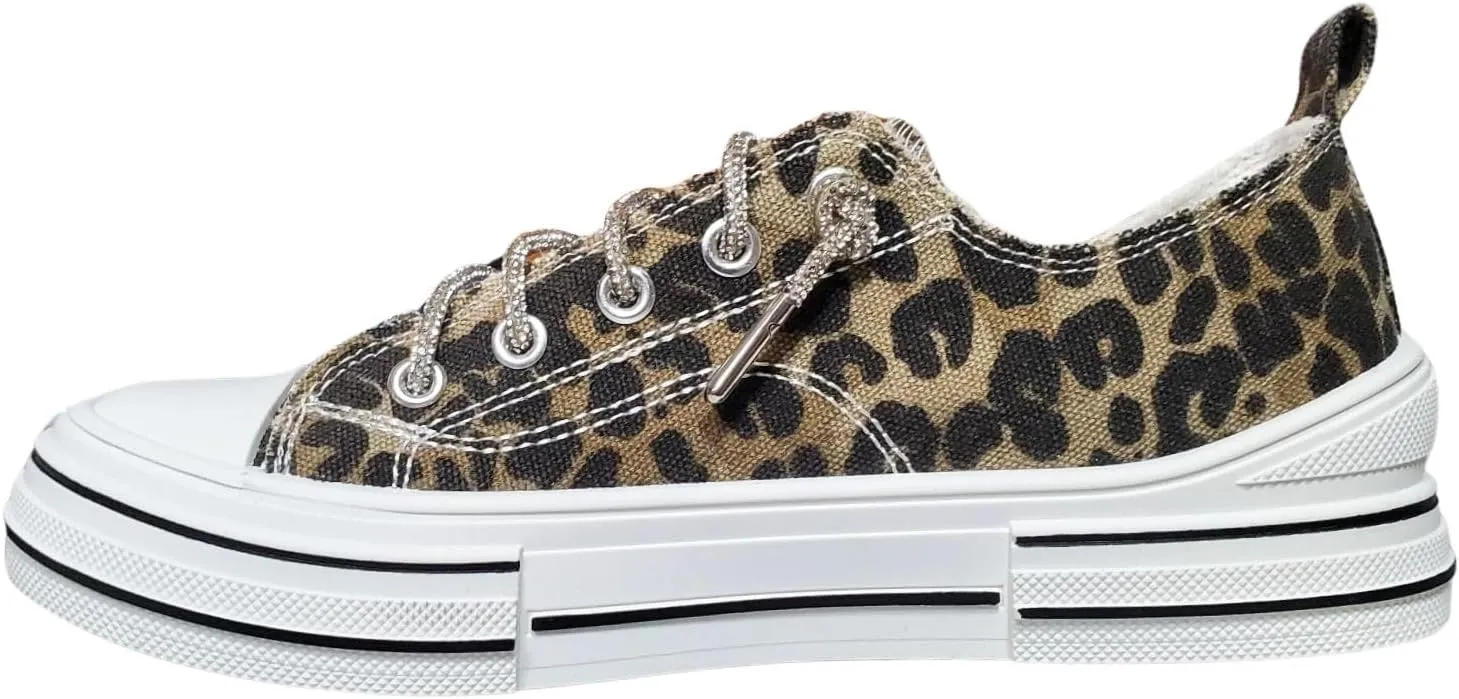 Very G Womens Aman Lace Up Canvas Sneaker