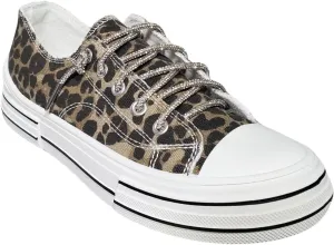 Very G Womens Aman Lace Up Canvas Sneaker