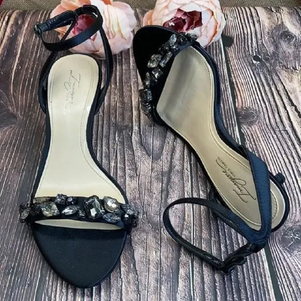 Vince Camuto Imagine Black Synthetic Sandals 6.5M