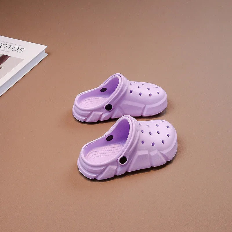VLOVELAW Slip-on Hole Shoes Boys' Sandals  Summer Breathable Medium and Big Children Lightweight Girls' Sandals Beach Shoes