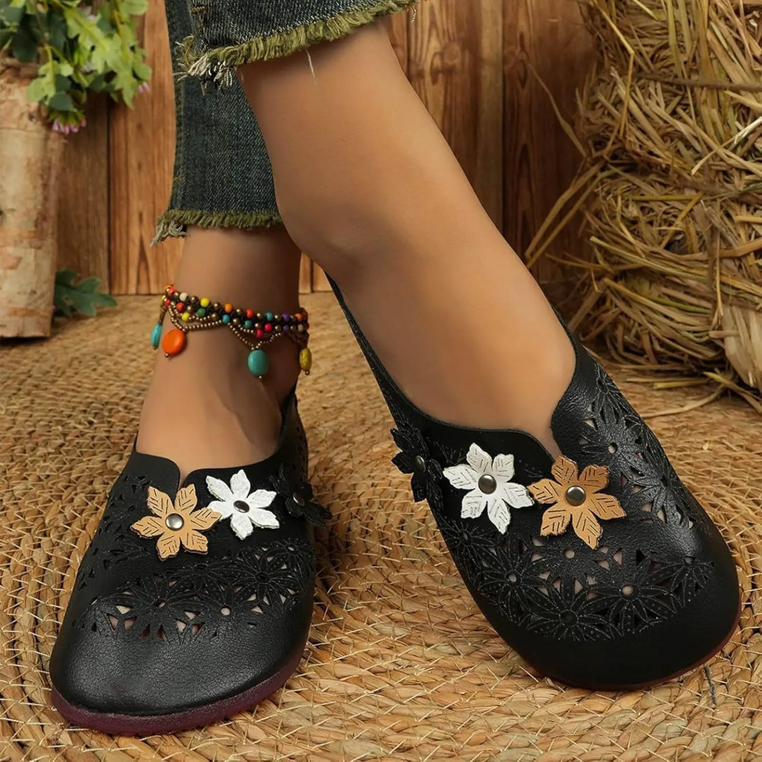 Women Ethnic Style Loafer Shoes Slip On Soft Walking Flat Shoe Summer Casual Hollow Sandals Breathable Shallow Flats