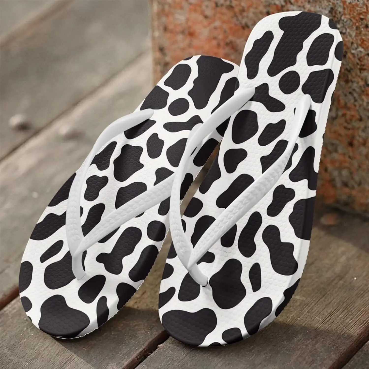 Women's Beach Flip-Flops Tropical Style Lightweight Thong Sandals with EVA Sole Non-Slip Pool Shower Slippers